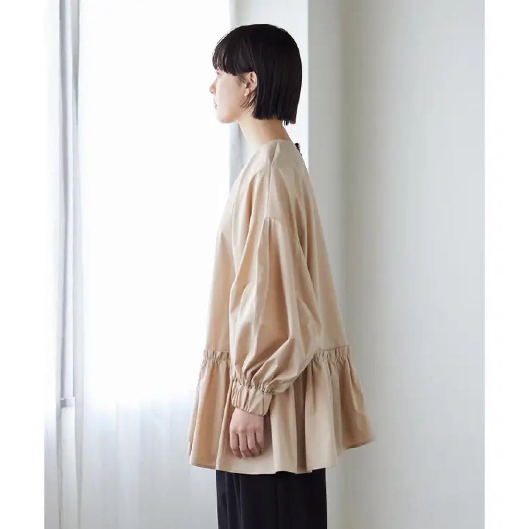 美品✦ฺランバンオンブルー　ストレッチブロードギャザーチュニック　裾フリル