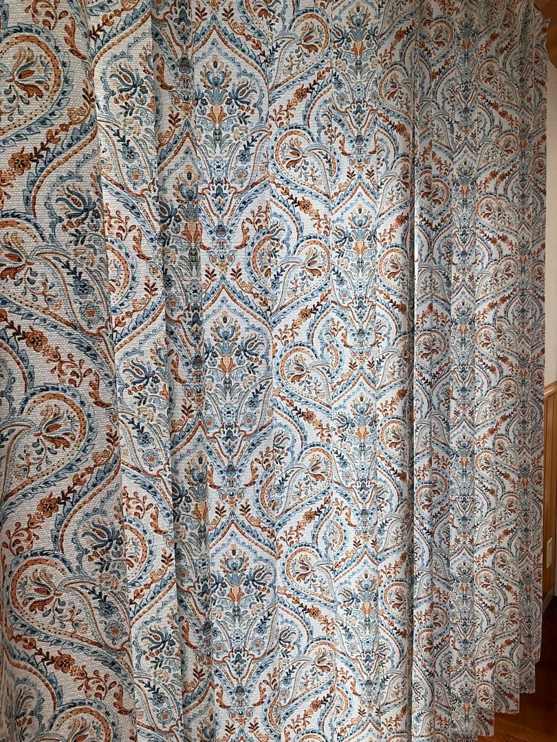 美品 びっくりカーテン アシャラ モロッカンスタイル 遮光カーテン 200