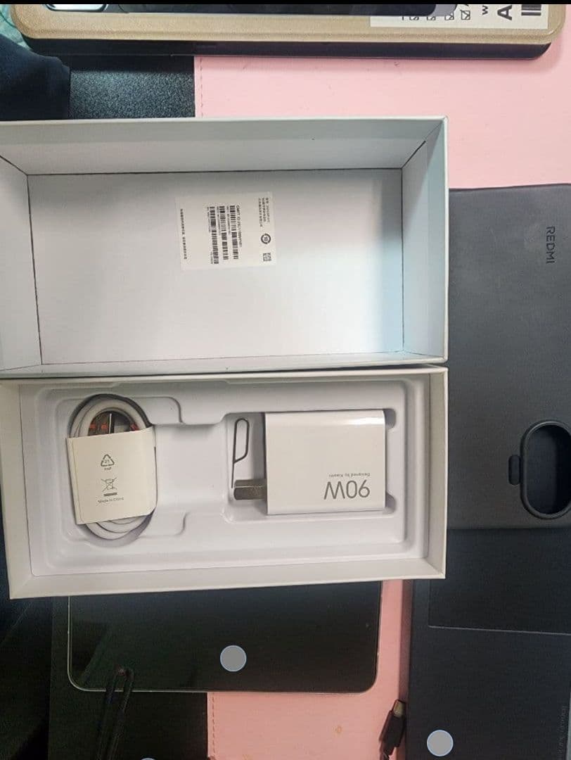 Redmi Turbo 4 Pro 12.256GBの中国版