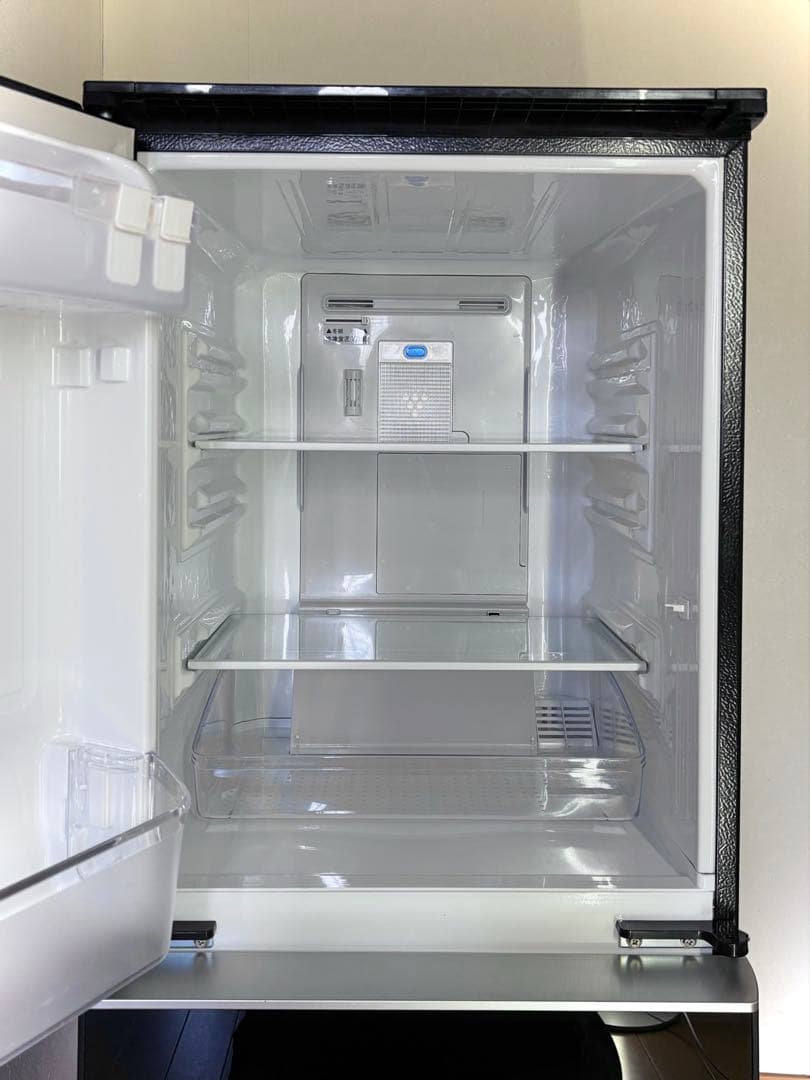 【おおごやすたか出品】 SHARP 冷凍冷蔵庫(SJ-GD14F)