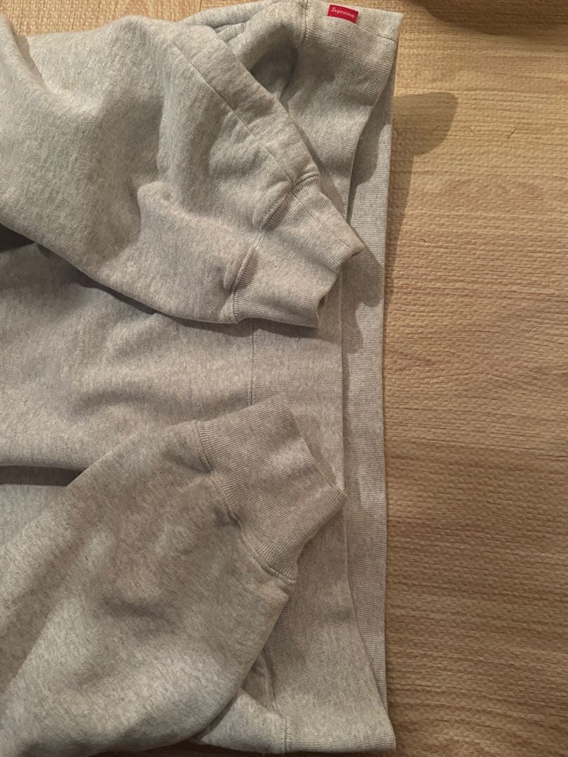 SUPREME グレー ジップアップ スウェット