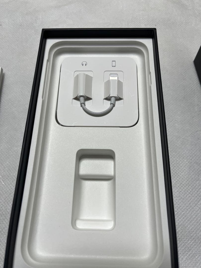 Apple iPhone 7 Plus 128GB ジェットブラック