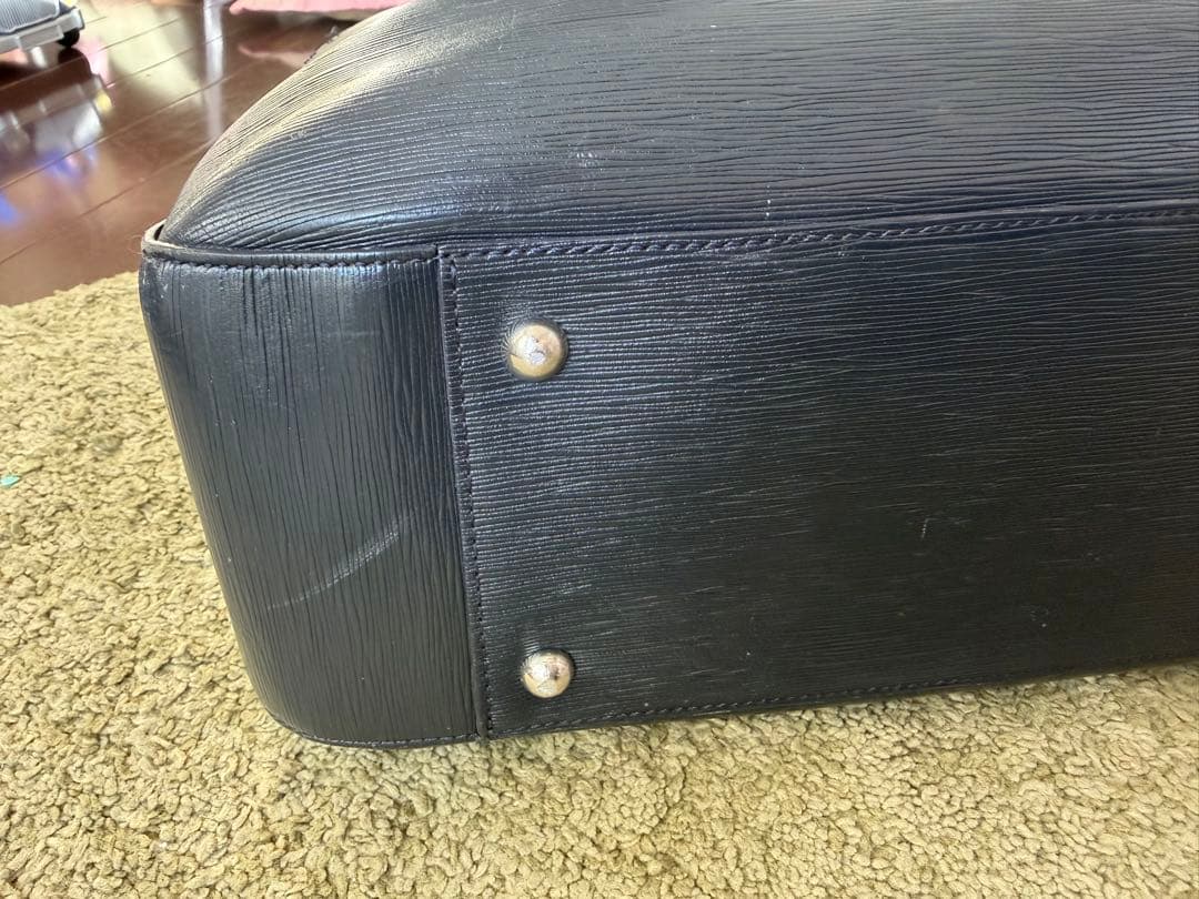 ピエールモルビダ　ビジネスバック