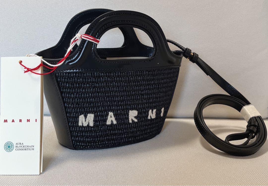 【新品 未使用】ＭＡＲＮＩマルニ トロピカリア ラフィア　ブラック00N99