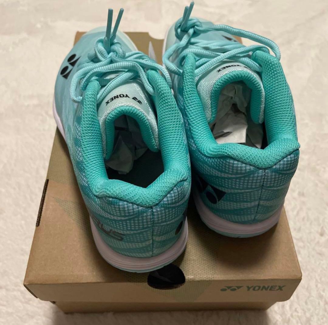 ヨネックス バドミントンシューズ