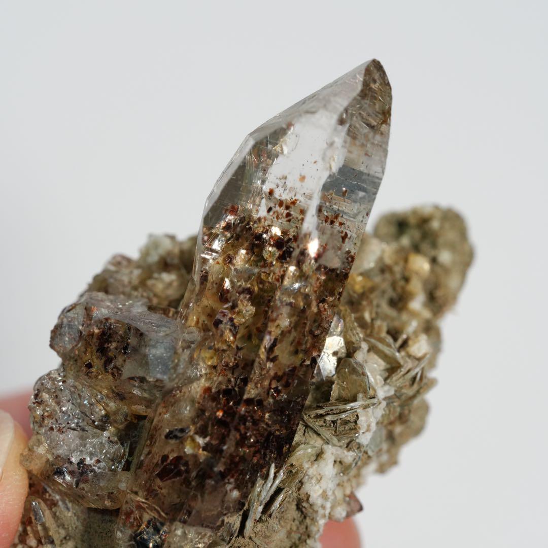 【内包模様が綺麗】バイオタイトinクォーツ 64×34×53mm