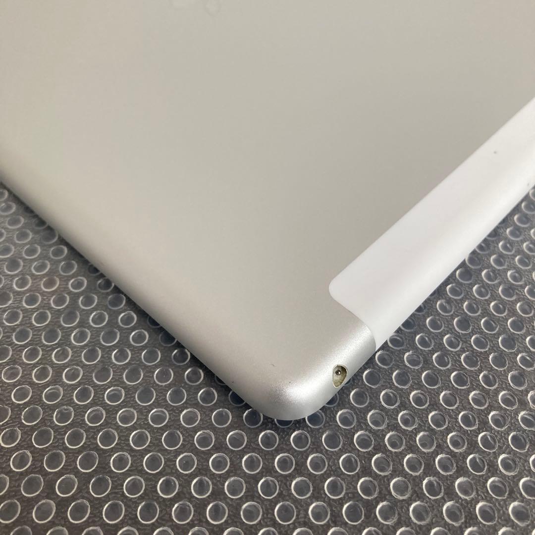 2719【早い者勝ち】外観比較的美品☆iPad7第7世代32GB SIMフリー☆