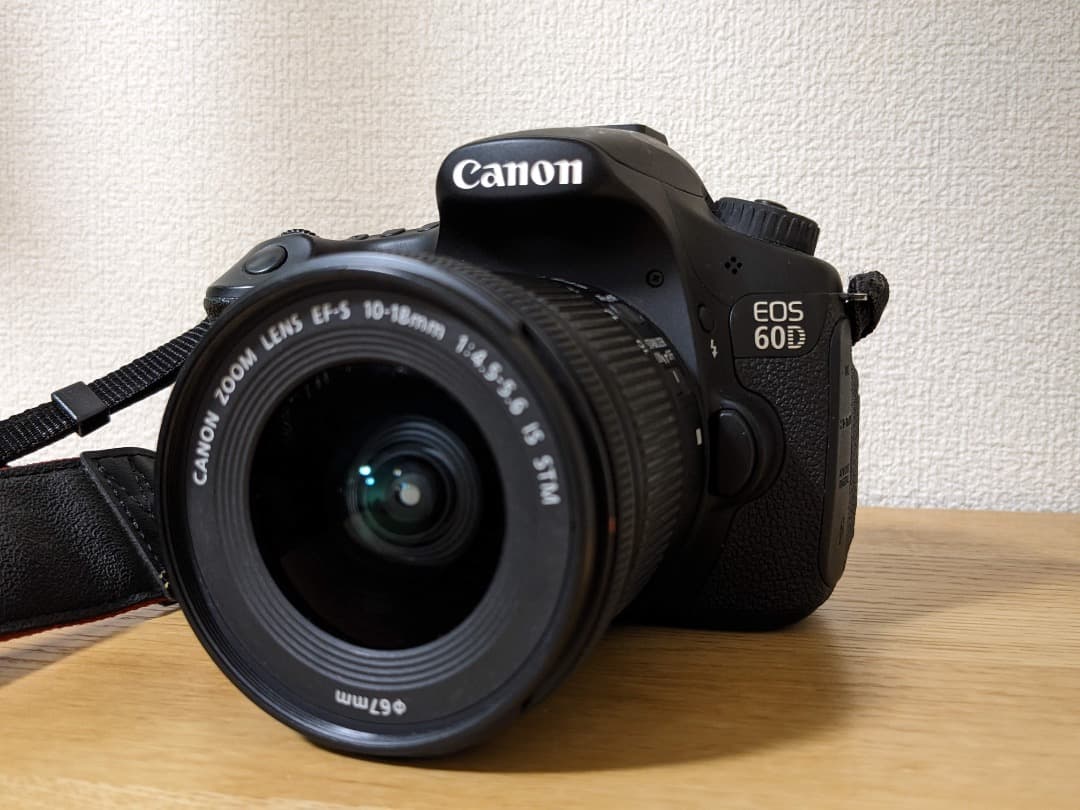 キヤノン EOS 60D 2レンズセット（18-135mm+10-18mm）