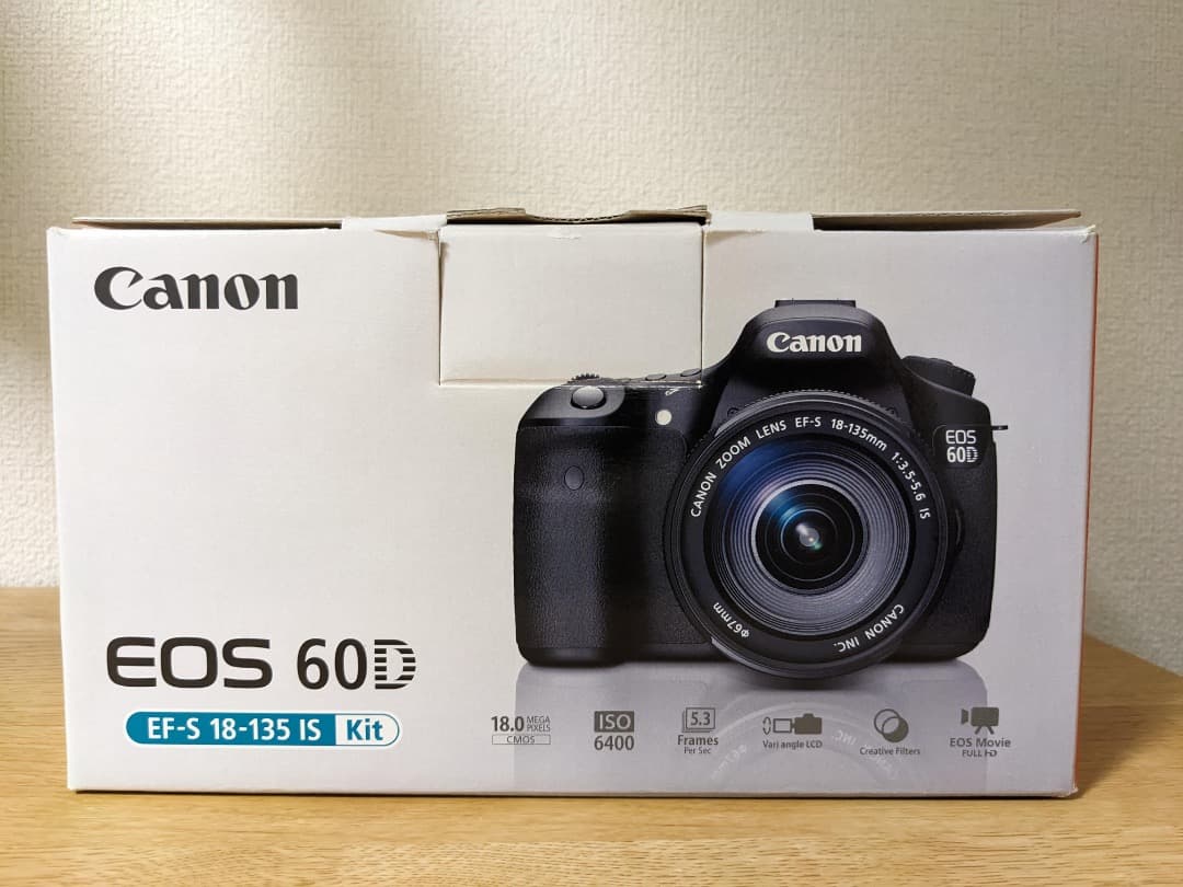 キヤノン EOS 60D 2レンズセット（18-135mm+10-18mm）