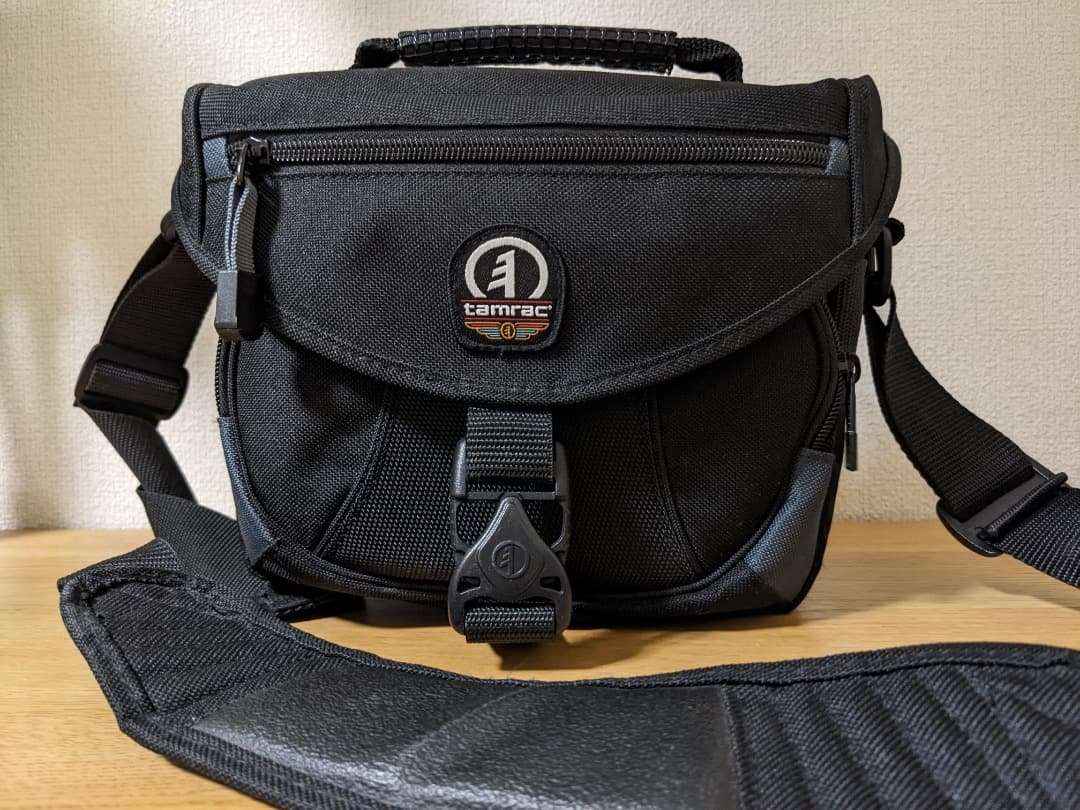 キヤノン EOS 60D 2レンズセット（18-135mm+10-18mm）