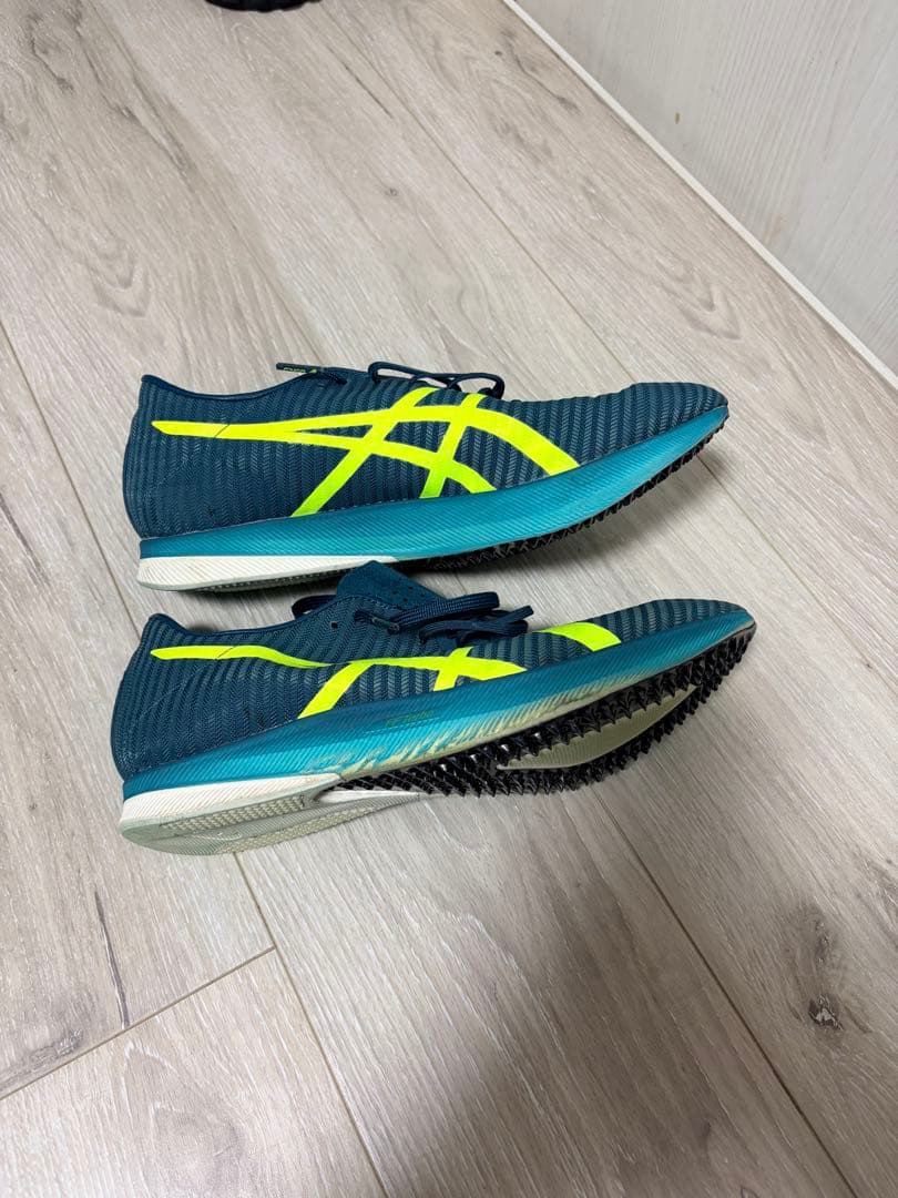 スパイク・シューズ Noah