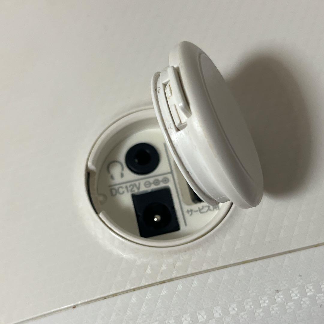 SHARP　防水ワイヤレステレビ　2T-C16AP-W ホワイト 16V型