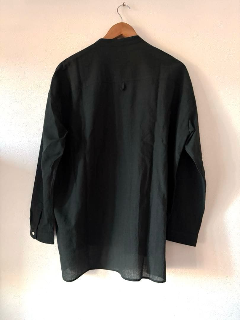 HUIS/ 遠州織物ウォッシャブルウール バンドカラー オーバーシャツ