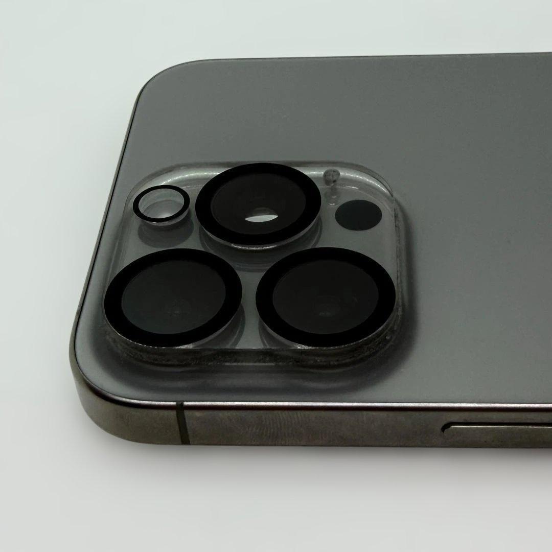 【美品】iPhone 15 Pro Max 256GB チタニウム SIMフリー