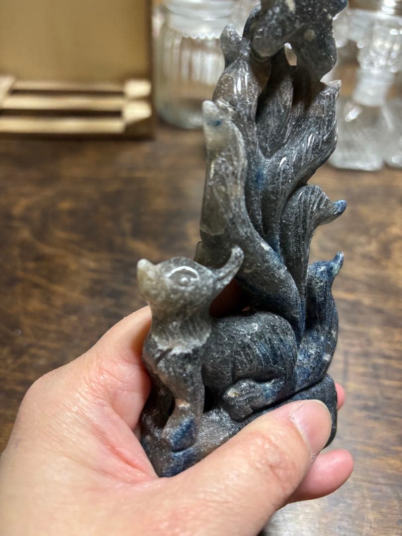 九尾　九尾の狐　k2 カービング　天然石