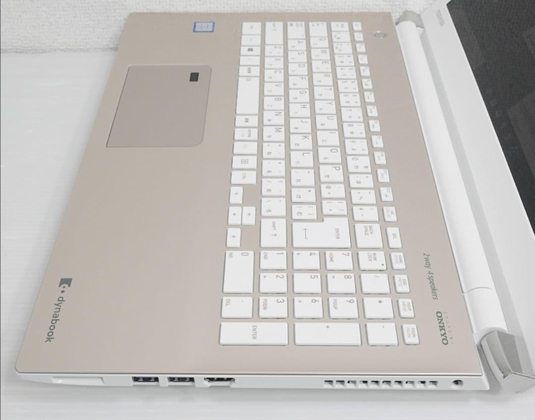 美品 Core i7-8550U 新品SSD1TB 16GB フル/Office