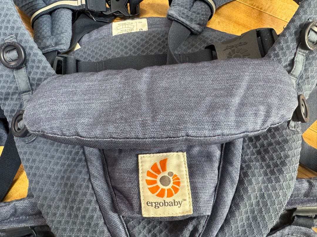 M*e様 ergobaby OMNI breeze 抱っこひも