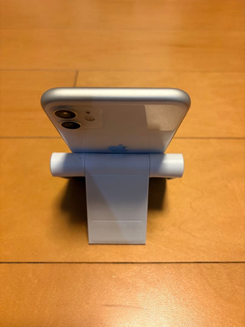 「iPhone11 128GB SIMフリー 動作良好 Apple正規修理済　白