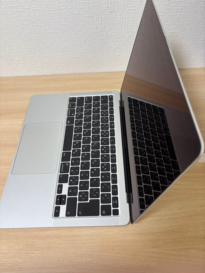 MacBook Air (13-inch,2020) 本体