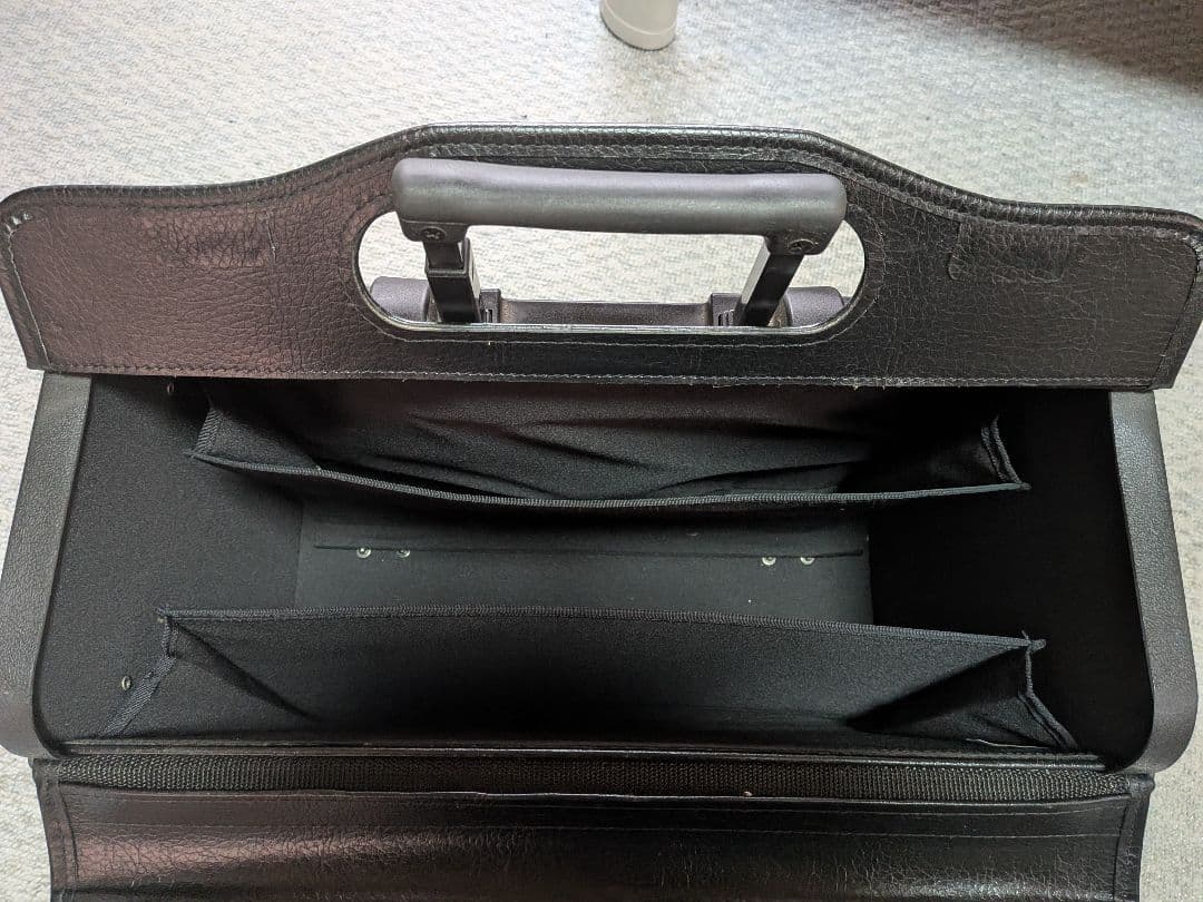 EMINENT　エミネント　パイロットケース　スーツケース　パイロットかばん