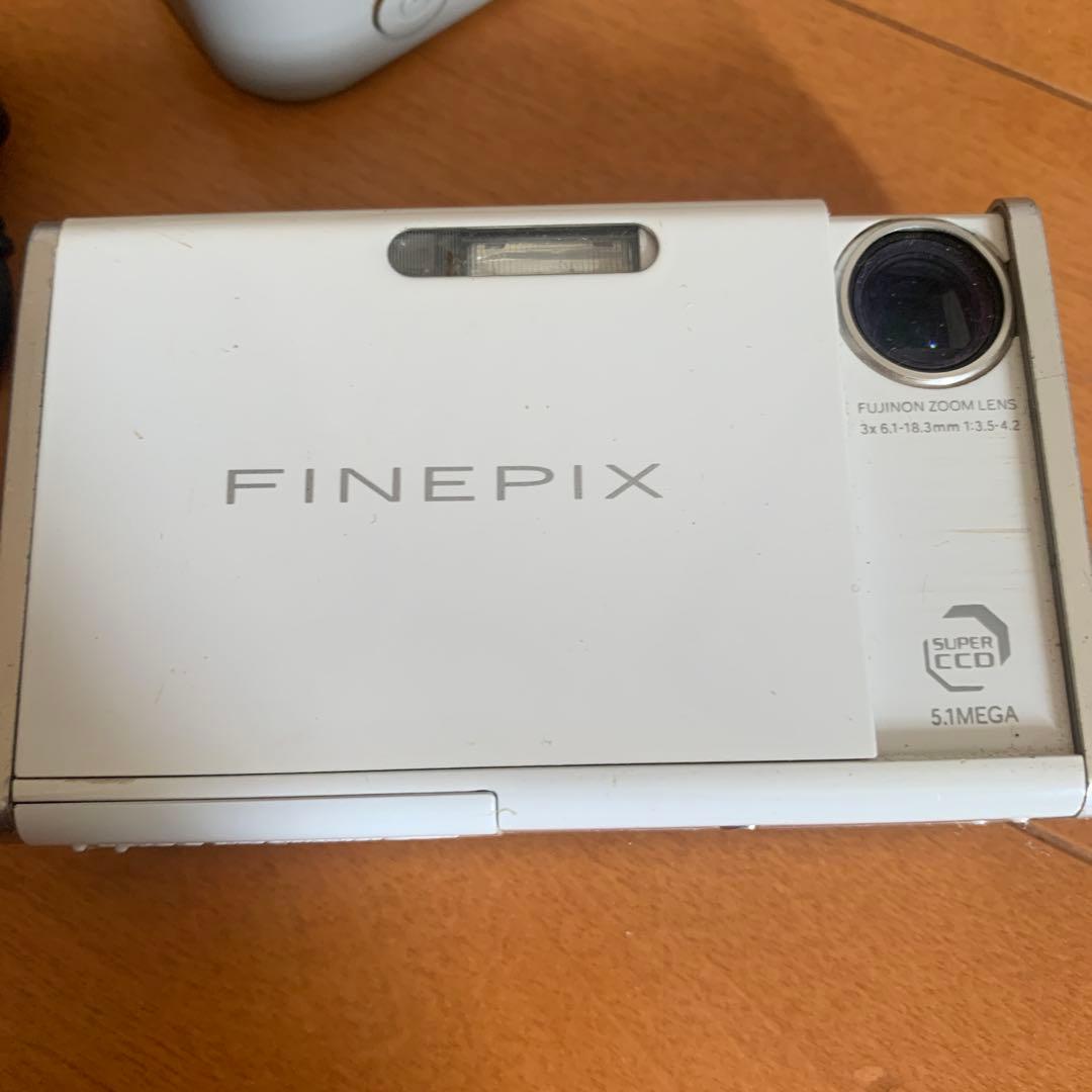 Fujifilm FinePix デジタルカメラ 5100万メガピクセル