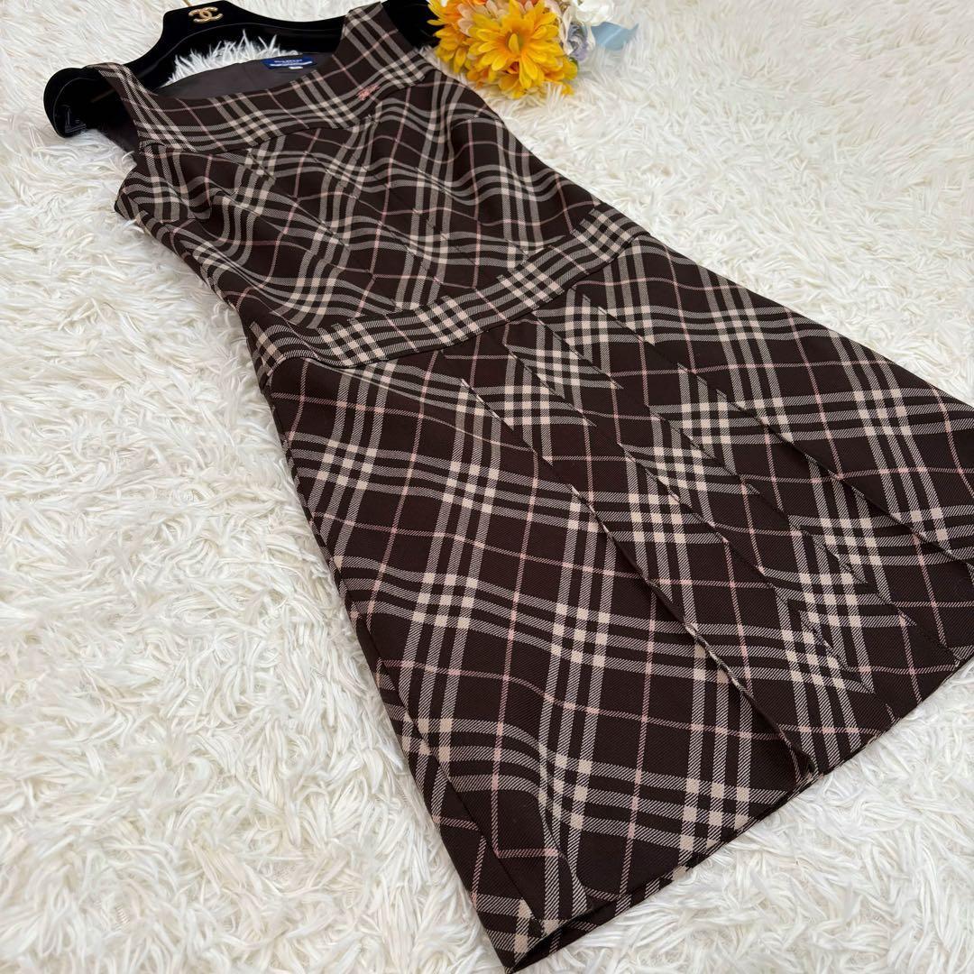 極美品　バーバリーブルーレーベル　ワンピ　ノバチェック　プリーツ　ノースリーブ