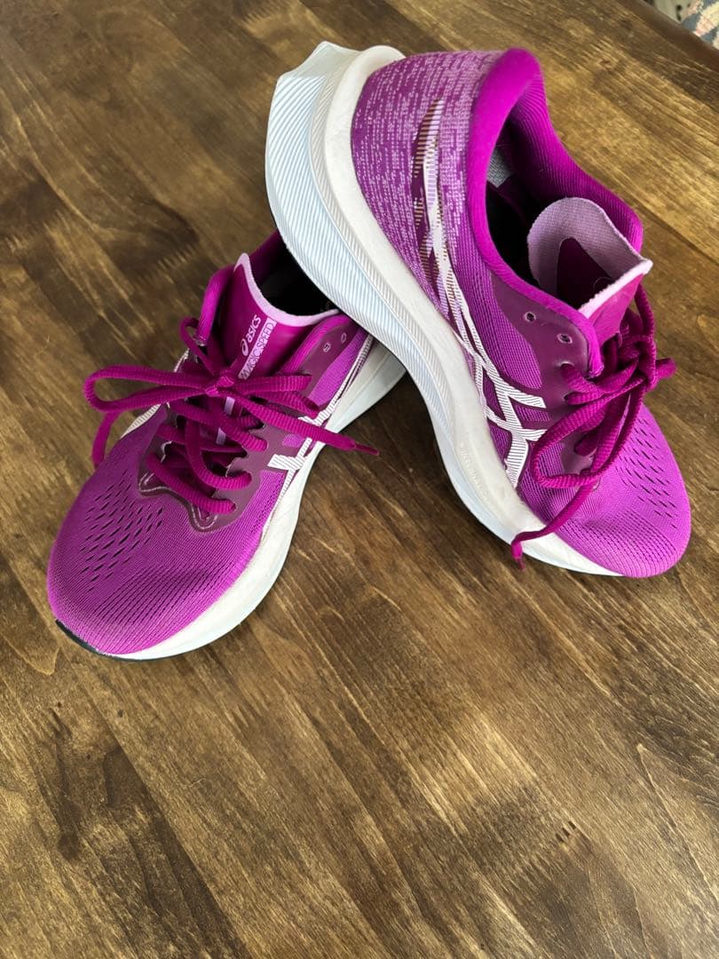 asics マジックスピード　4 24㎝　ランニングシューズ パープル