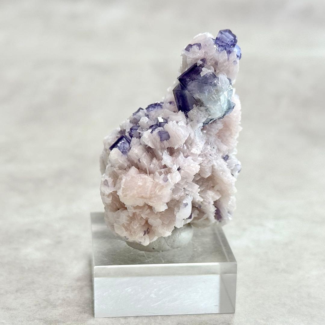 【D290】ポーセリンフローライト Aタイプ ヤオガンシャン 原石 鉱物 標本