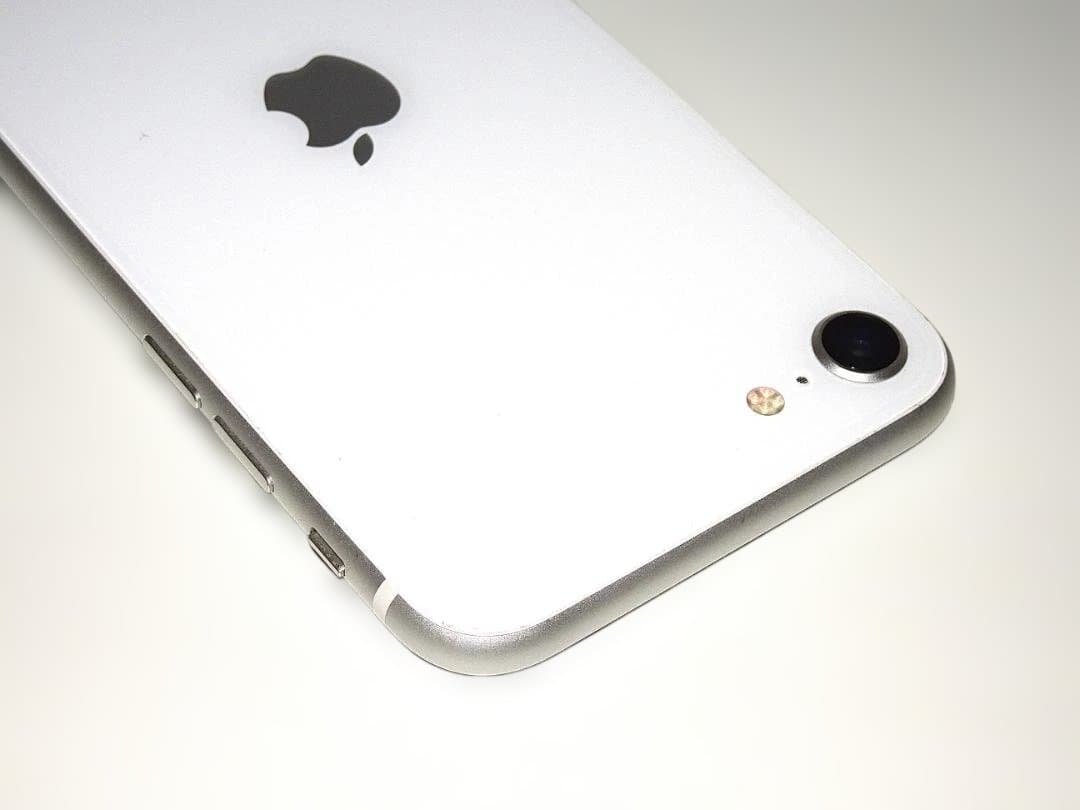 iPhone SE 第2世代 (最大容量86%) 128GB ホワイト