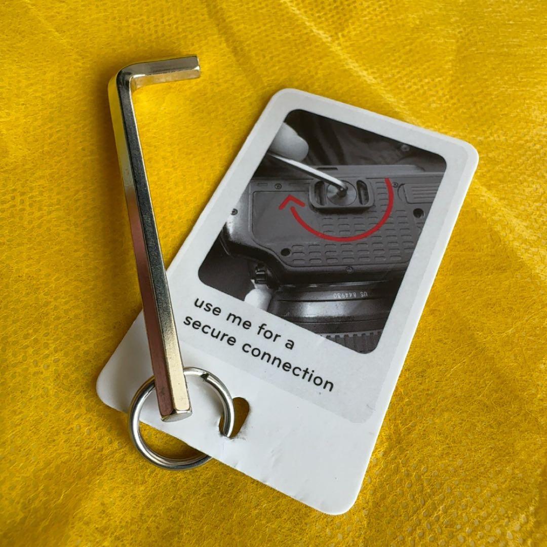 匿名発送 Peak Desing ピークデザイン キャプチャー V3 シルバー