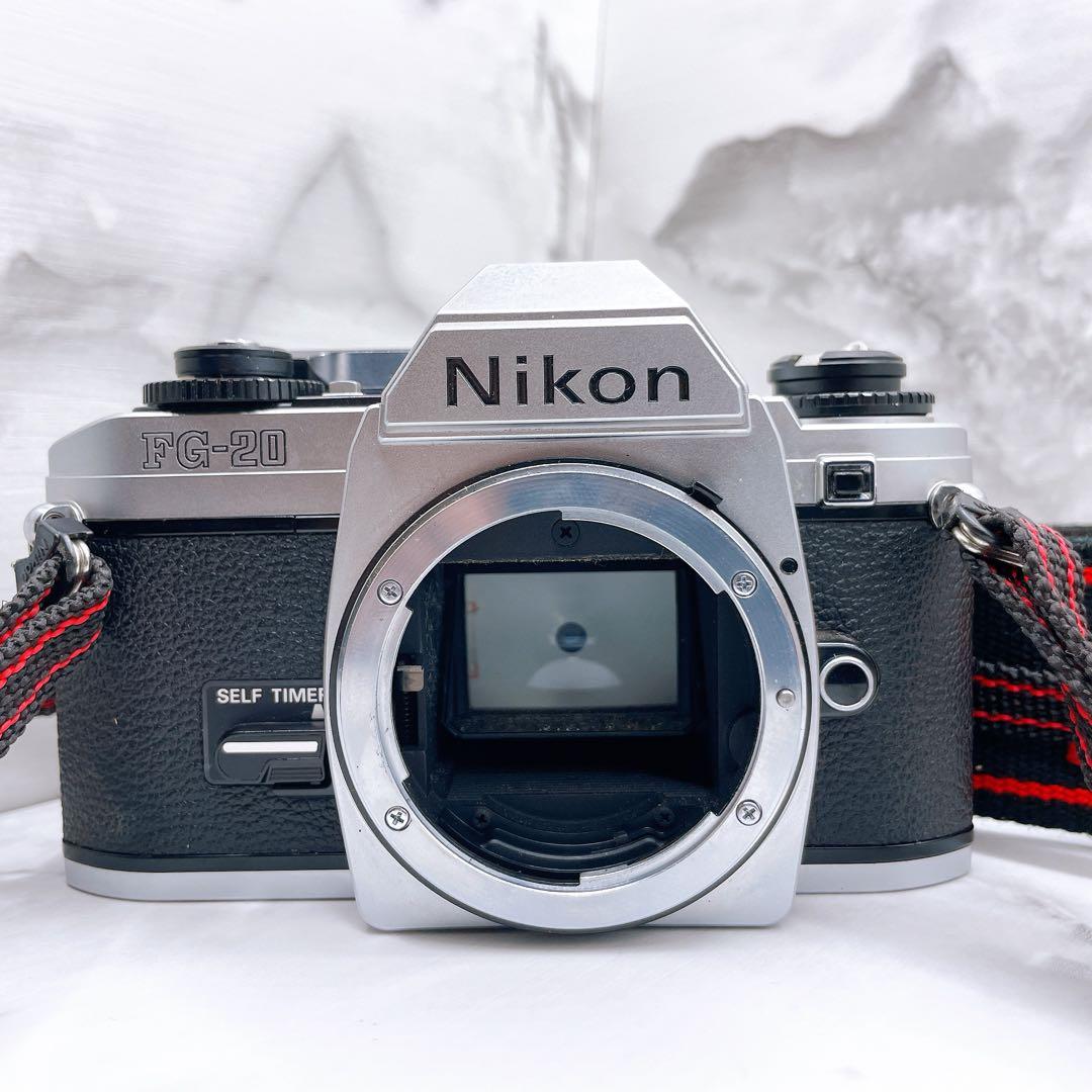 【完動品】ニコン　FG-20 フィルムカメラ　コンパクトフィルムカメラ