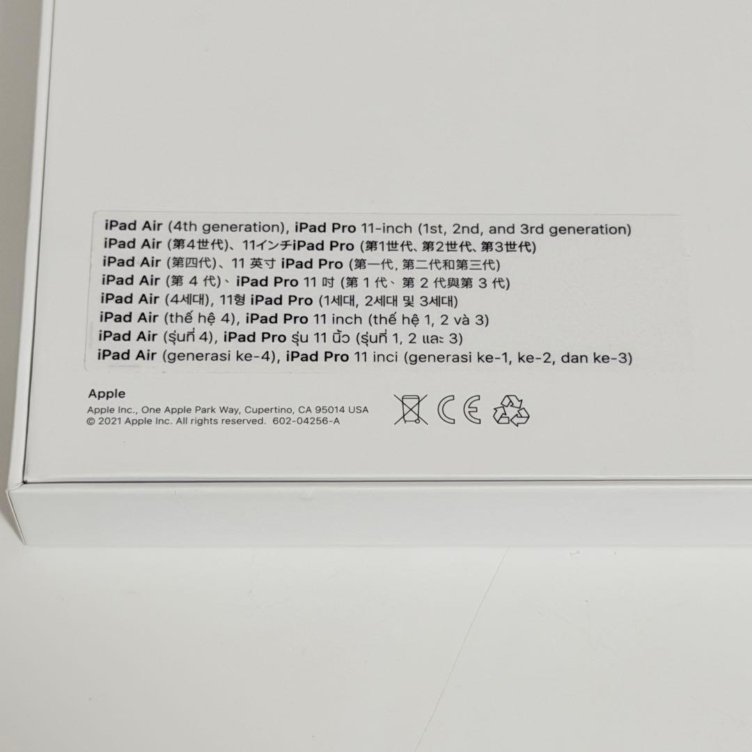 Apple iPad Magic Keyboard MXQT2J/A ②