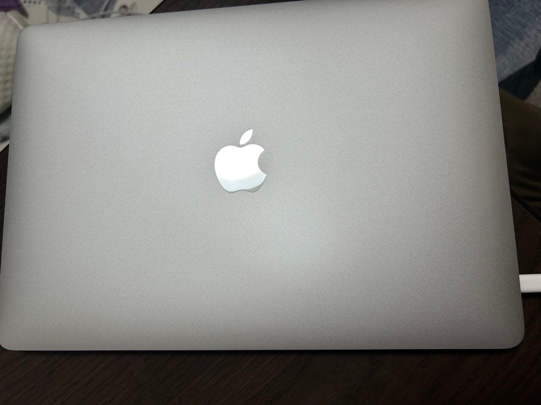 Apple MacBook Pro 13インチ　8GB 256GB M1