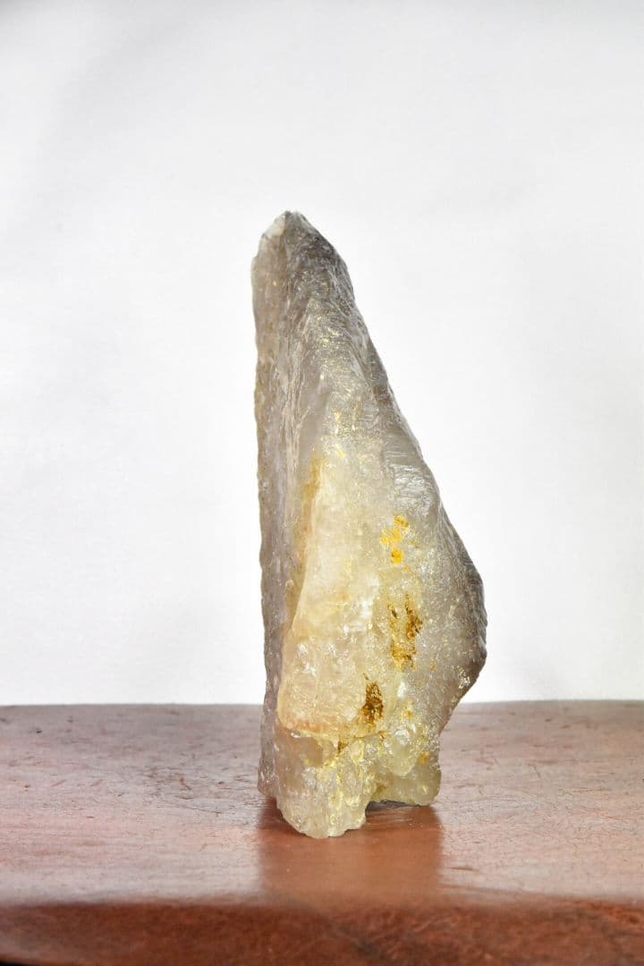 タンザニア産 2022年産出モンドスモーキークォーツ