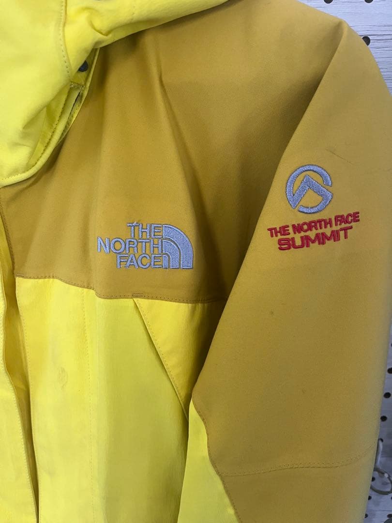 THE NORTH FACE ノースフェイス　マウンテンジャケット ノース