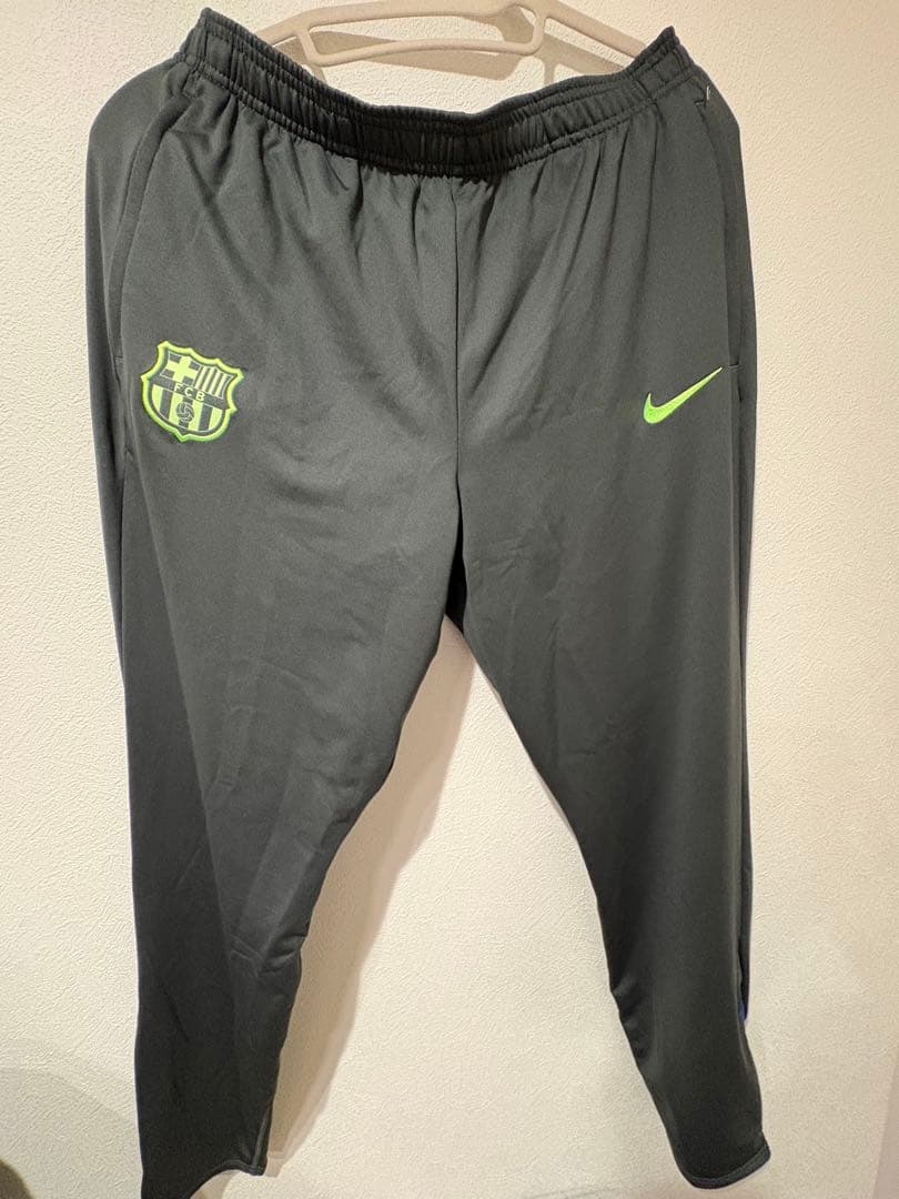 FCバルセロナ　トレーニングウェア　ハーフジップ　上下セット