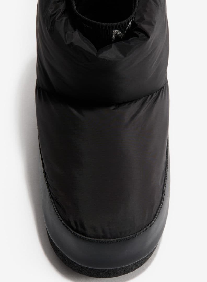 完売　PERFECT MOMENTコラボ　ブーツ　新品未使用