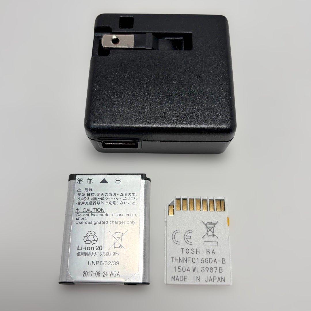 極上美品✨Nikon COOLPIX A100 レッド 動作確認済 未使用級✨