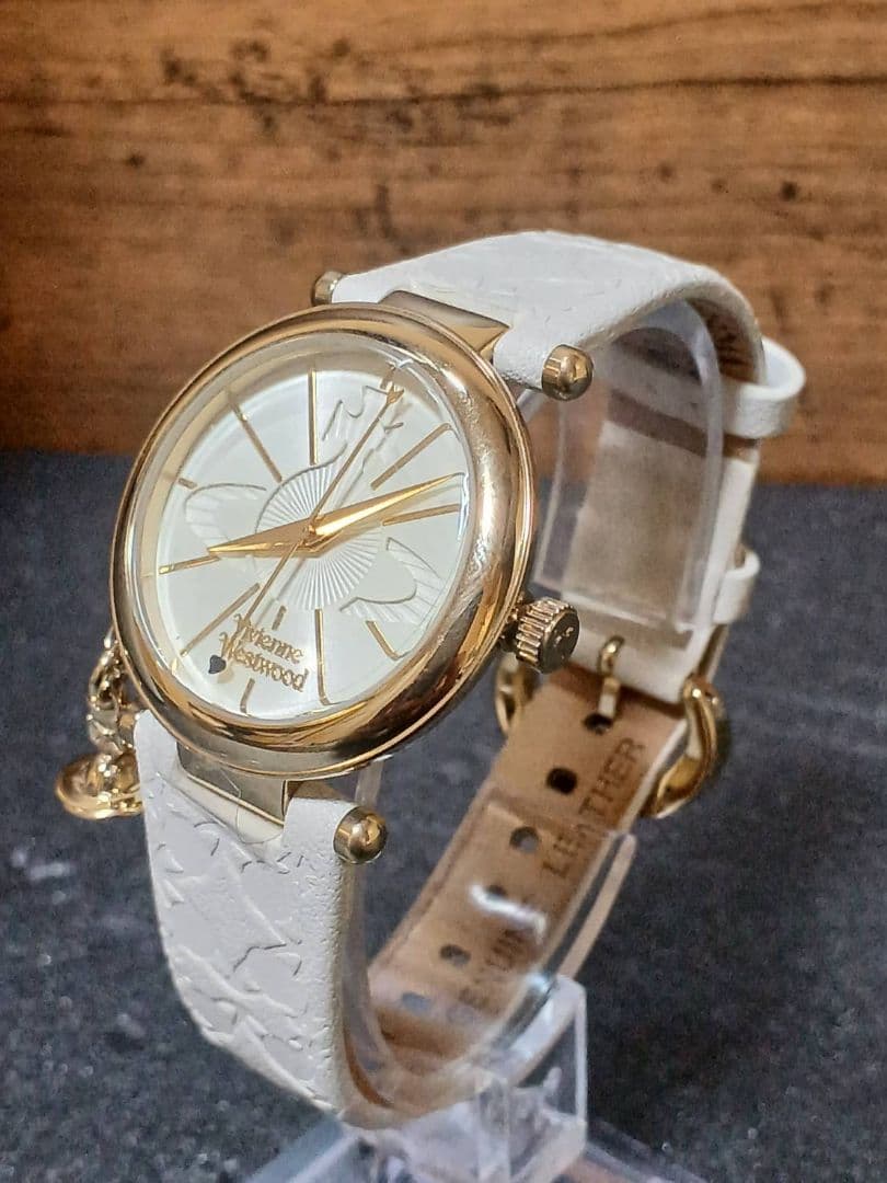 Vivienne Westwood腕時計