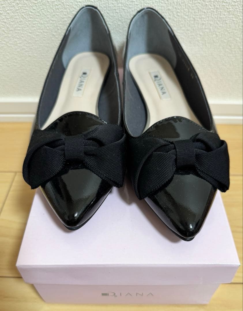 DIANA ローヒール・フラットシューズ リボン オペラ ポインテッドトゥ