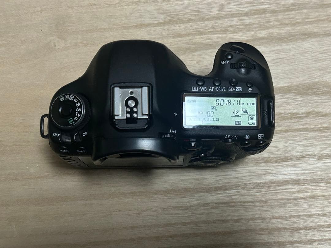 Canon EOS 5D Mark III 本体　付属品あり