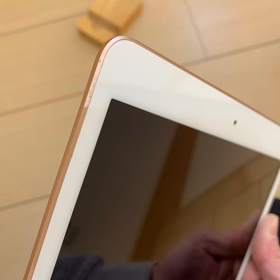 iPad 第7世代 2019 128GB ゴールド MW792J/A