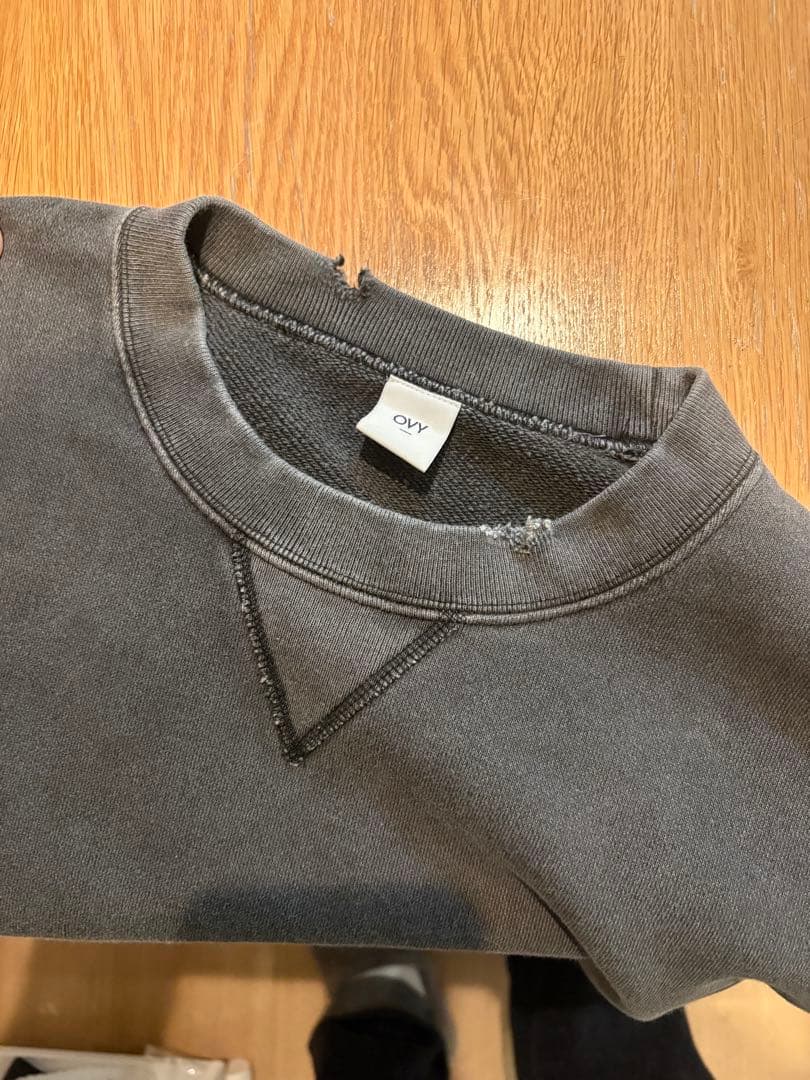 新品✨OVY Pigment Damage Crew Neck Sweat L