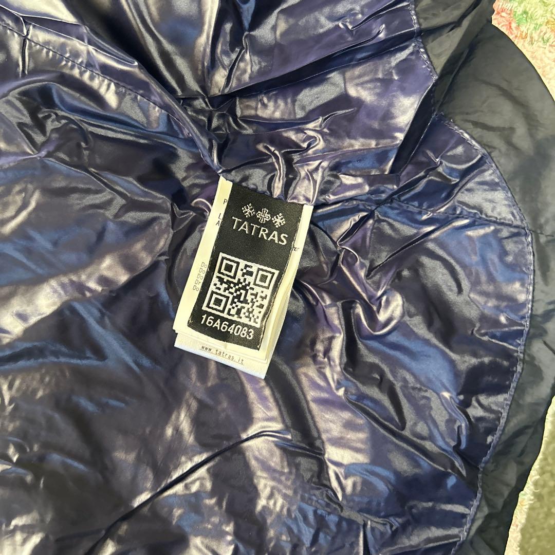 TATRAS フード付きダウンベスト ネイビー