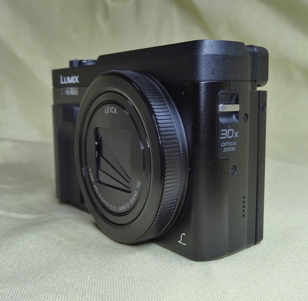 美品　Panasonic LUMIX DC-TZ90 コンパクトデジタルカメラ