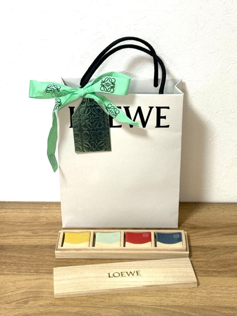 LOEWE 限定ノベルティ 陶器製箸置き 【新品未使用】