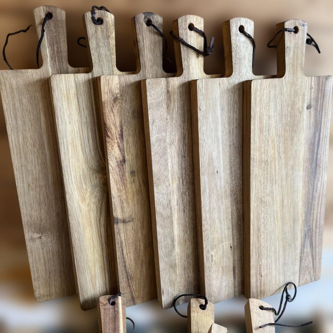 木製カッティングボードハンドル付き12枚セット