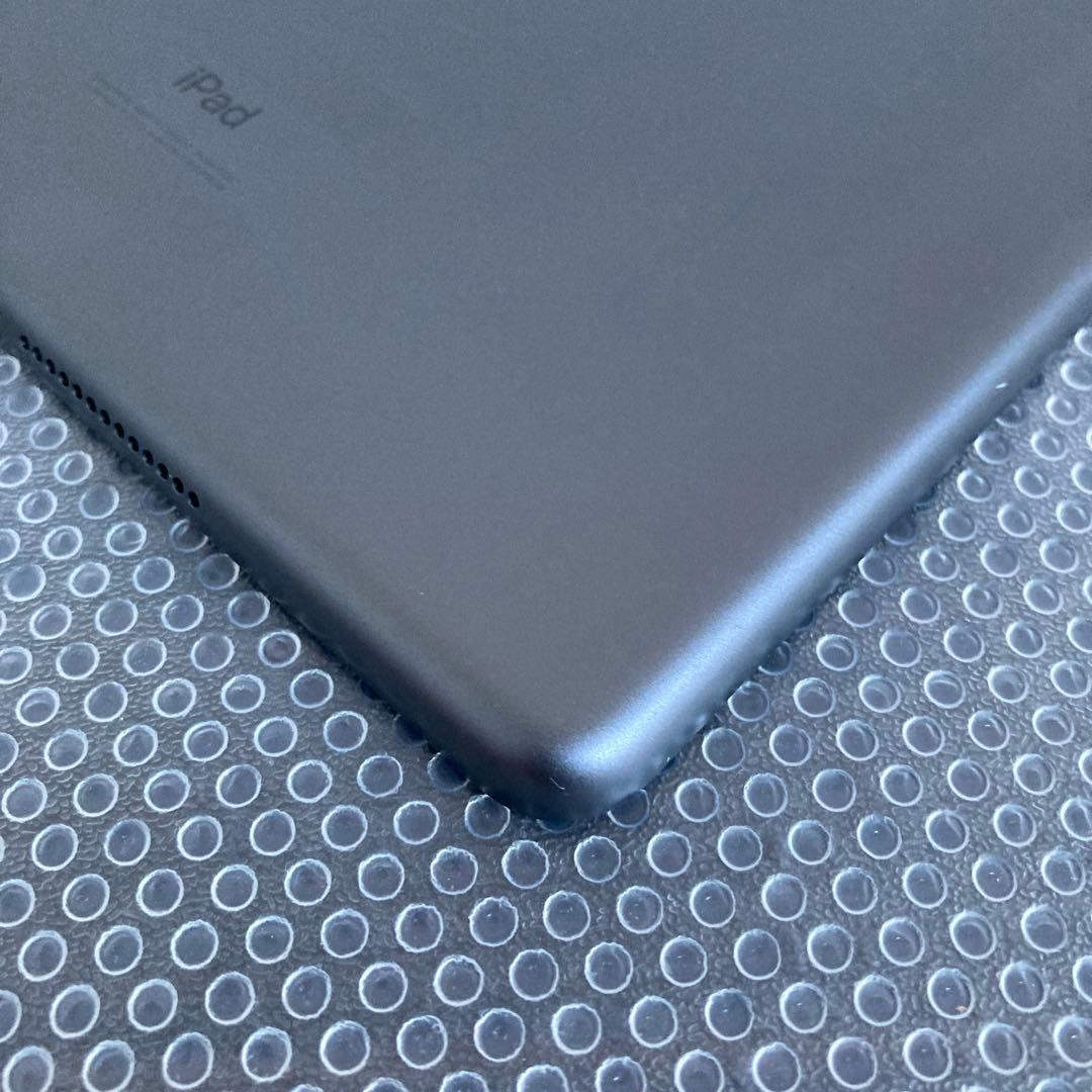 3088【早い者勝ち】iPad7 第7世代 32GB WIFIモデル☆