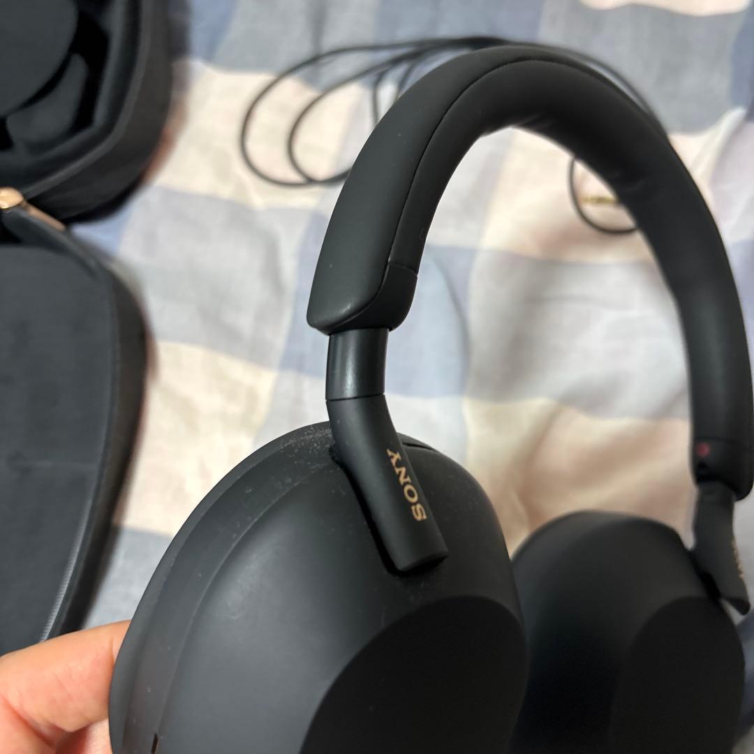 【美品】　SONY ワイヤレスヘッドホン WH-1000XM5 ブラック