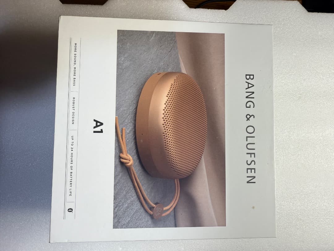 スピーカー・ウーファー B&O Beosound A1